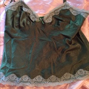 Lingerie top size medium